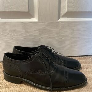 Freeman Free Flex Elegant Black Leather Men's Oxfords
